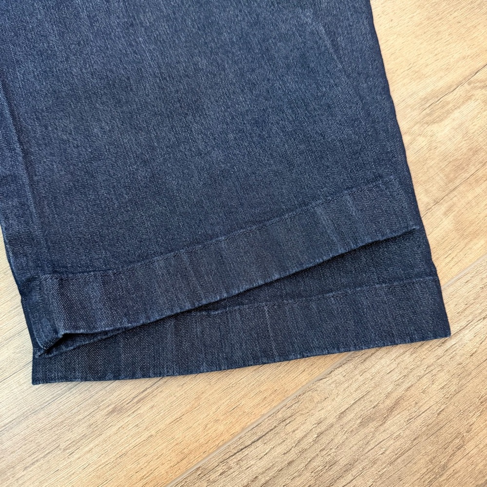 L.L.Bean Classic Fit Jean Women 6 Straight Denim Dark Blue Solid Chic Minimalist - Picture 7 of 13